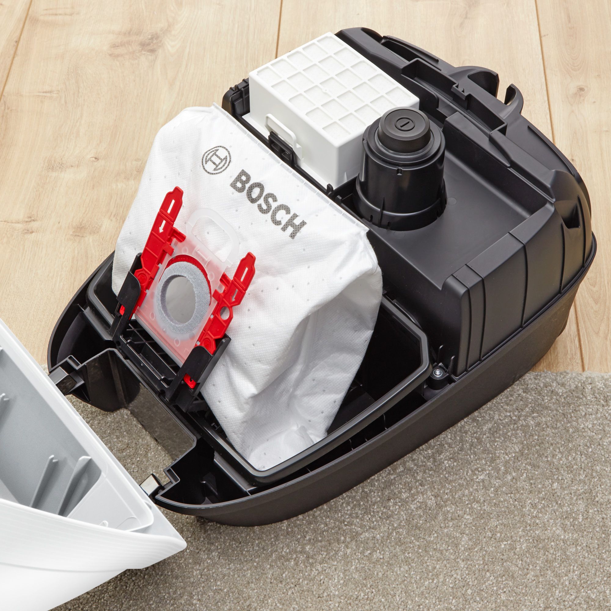 BOSCH BGB6SIL1 stofzuiger met zak