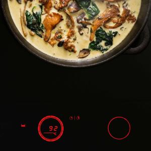 ATAG HIDD28472SV kookplaat met afzuiging - 83cm