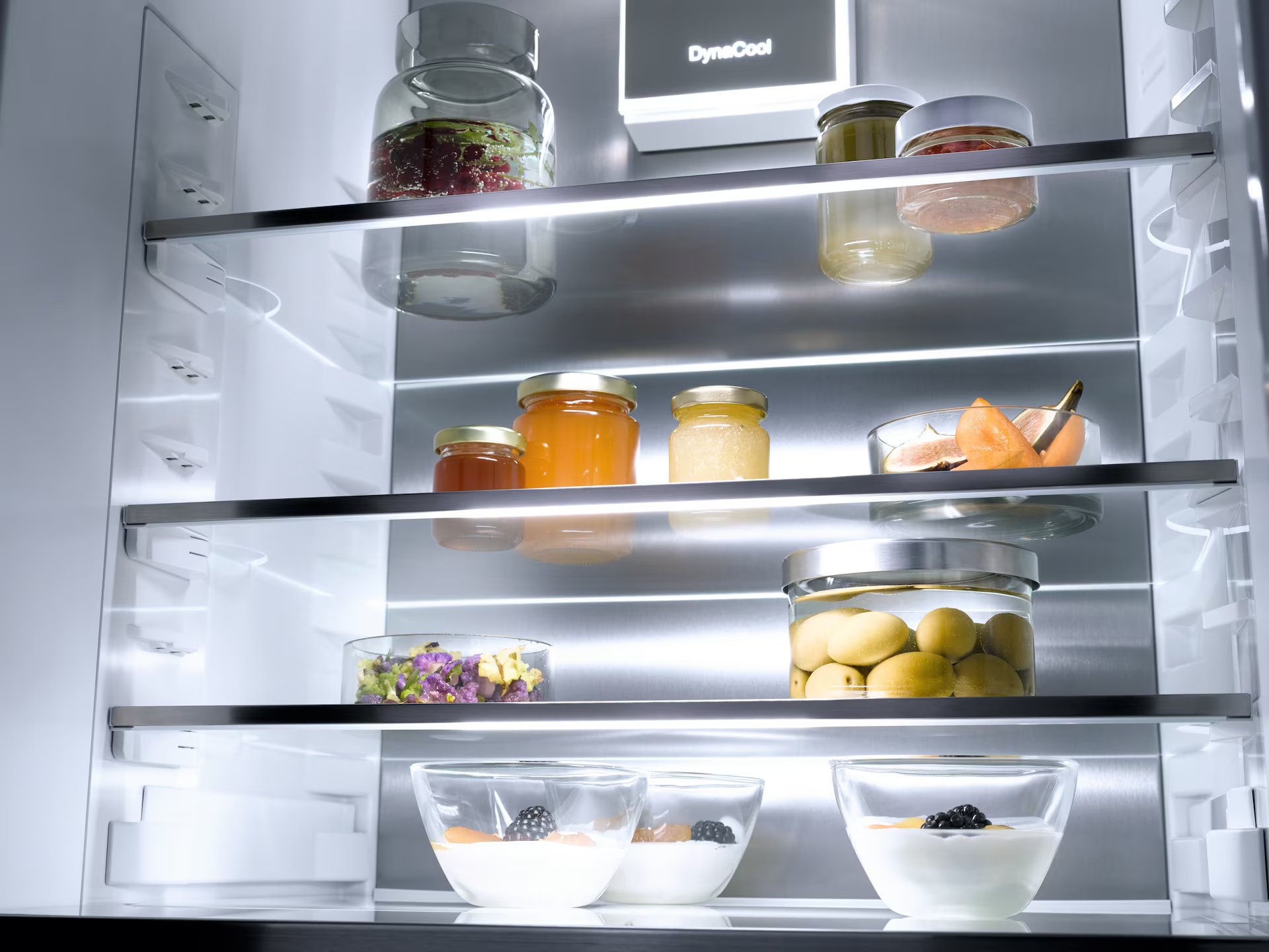 MIELE K7377B koelkast zonder vriesvak - 122cm